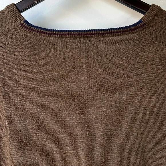 Fred Perry Men's Merino V-Neck Sweater Brown - Picture 6 of 9